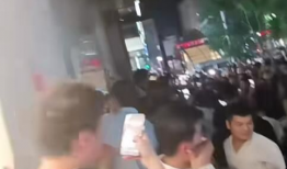 吃瓜爆料抓小三完整,吃瓜群众助力，小三现形记